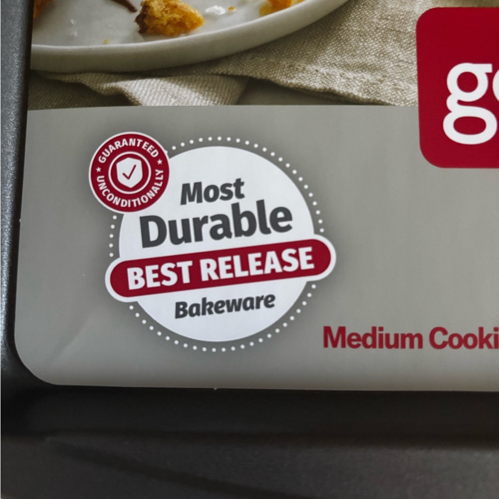 GoodCook Nonstick Cookie Sheets. Set of 3 sheets. - Picture 5 of 8